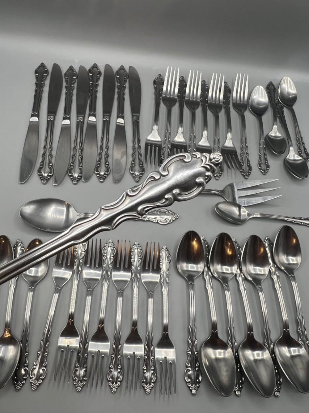 Rogers Stainless Korea Flatware Set "Melody" Ornate 42 pc Dinner Set